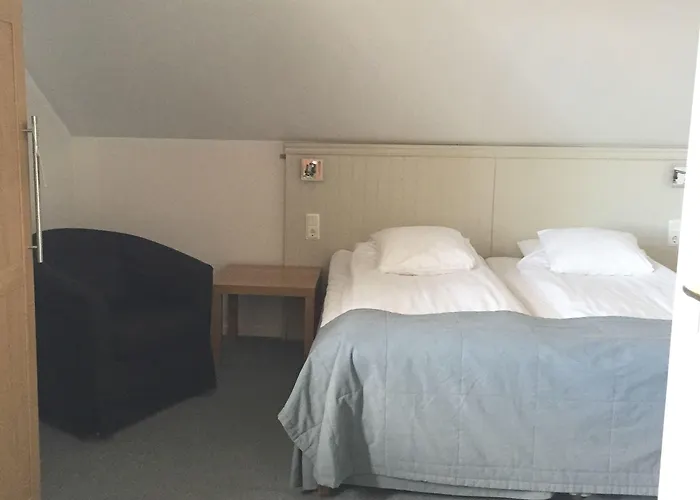 Adels Hotel